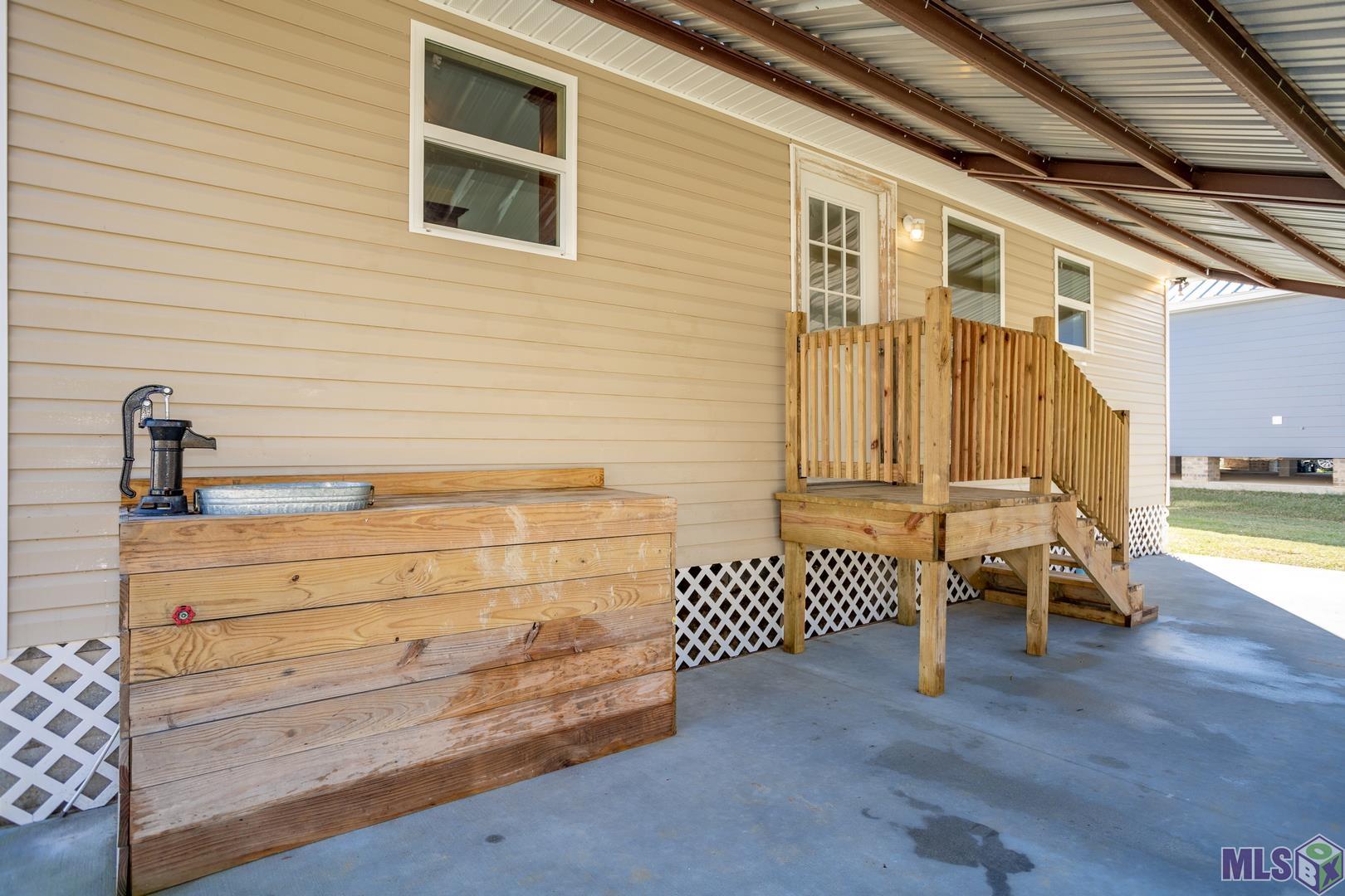26241 Riverscape Drive Springfield, LA 70462 - Photo 23 of 32