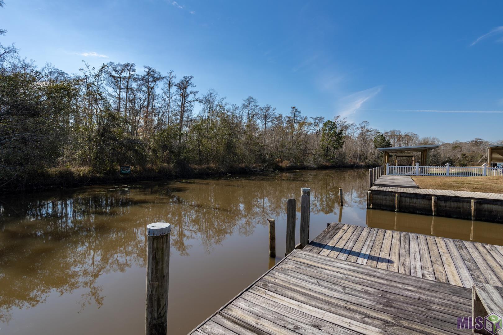 26241 Riverscape Drive Springfield, LA 70462 - Photo 30 of 32