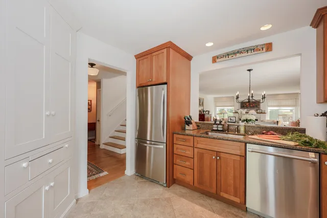 $625,000 | 203 Straw Hill Road, Manchester, NH 03104