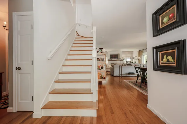 $625,000 | 203 Straw Hill Road, Manchester, NH 03104