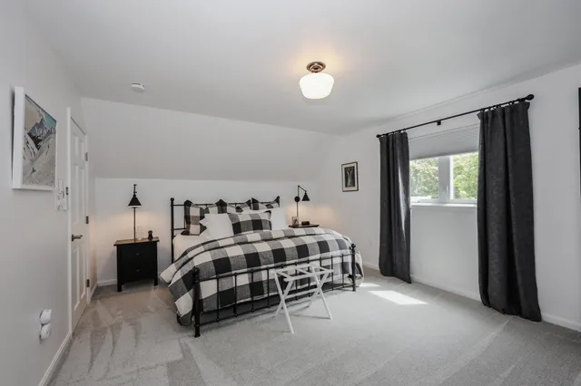 $625,000 | 203 Straw Hill Road, Manchester, NH 03104