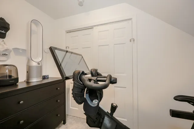 $625,000 | 203 Straw Hill Road, Manchester, NH 03104