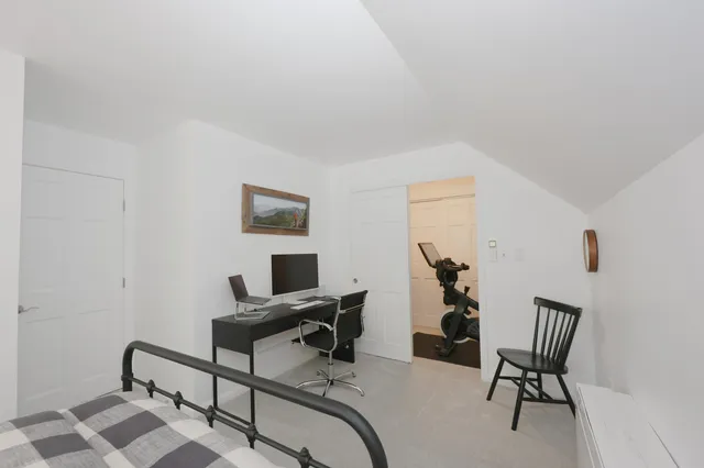 $625,000 | 203 Straw Hill Road, Manchester, NH 03104