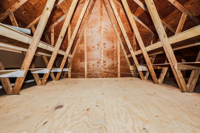 $625,000 | 203 Straw Hill Road, Manchester, NH 03104