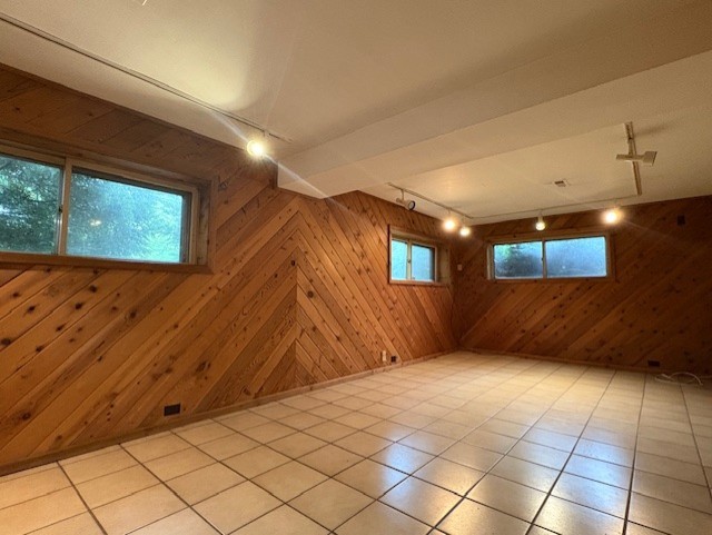 617 Busse Road Mount Prospect, IL 60056 - Photo 14 of 22 a view of entryway