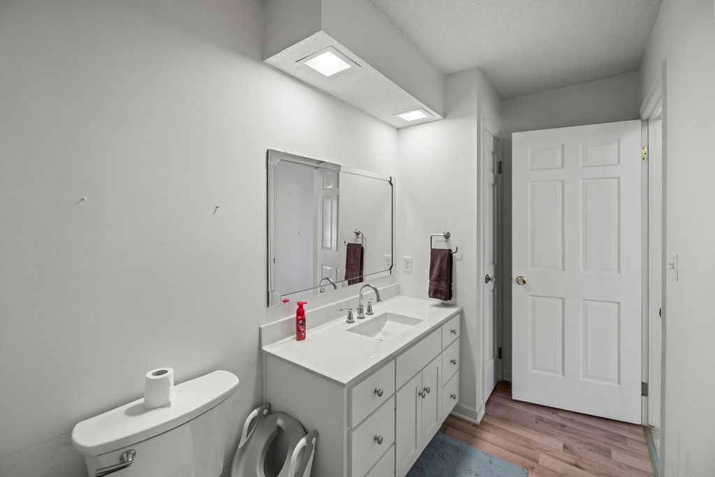 757 West Harold Circle Decatur, IL 62526 - Photo 21 of 34 Gallery Image 21