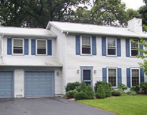 9 Simmons Road Barrington, RI 02806 - Photo 1 of 5 Exterior Front.