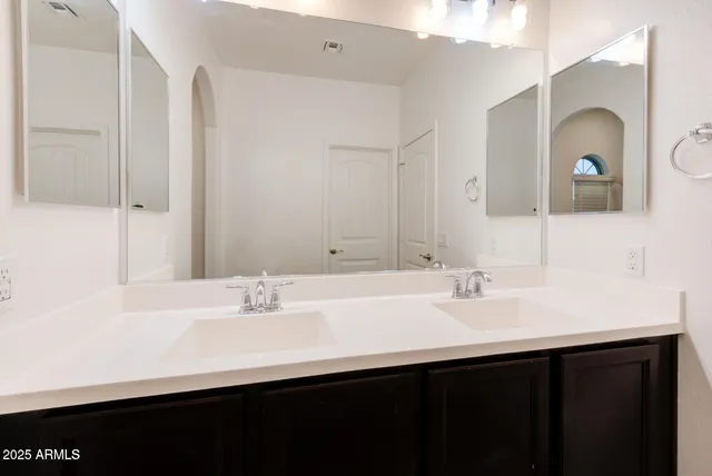 $2,400 | 1367 South Country Club Drive, Unit 1345, Mesa, AZ 85210