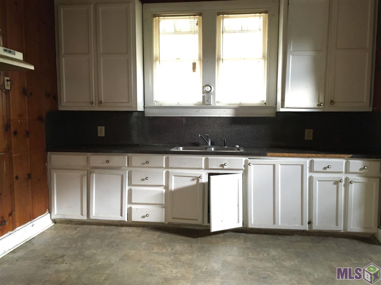 1127 Laurel Street Baton Rouge, LA 70802 - Photo 3 of 33