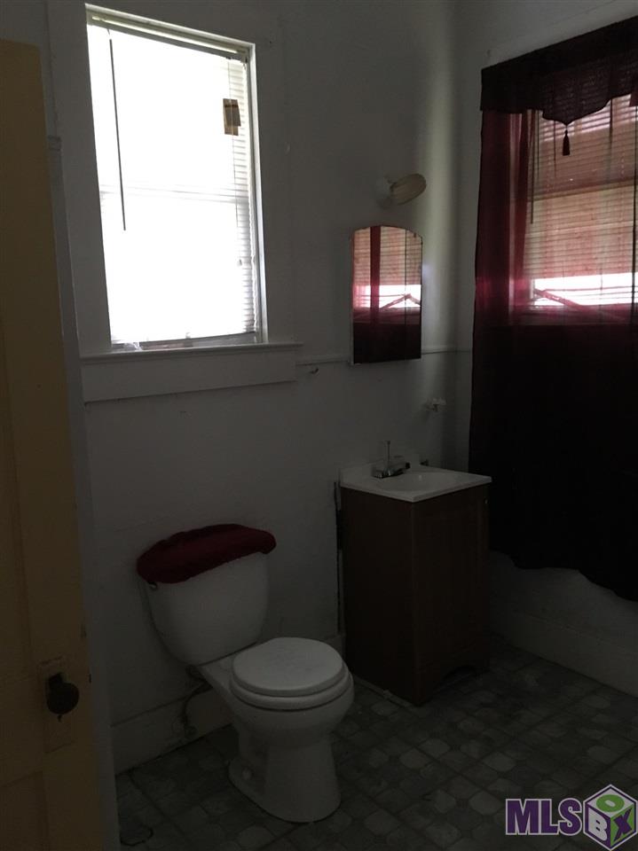 1127 Laurel Street Baton Rouge, LA 70802 - Photo 9 of 33