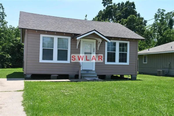 $850 | 1028 Alamo Street, Lake Charles, LA 70601