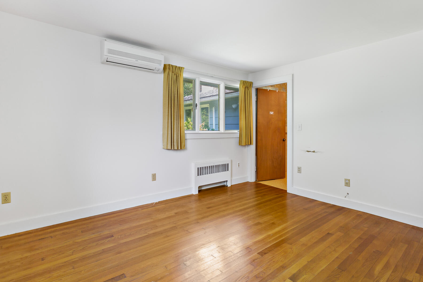 15-7 Scottsdale Road Centerville, MA 02632 - Photo 30 of 44 Primary Suite