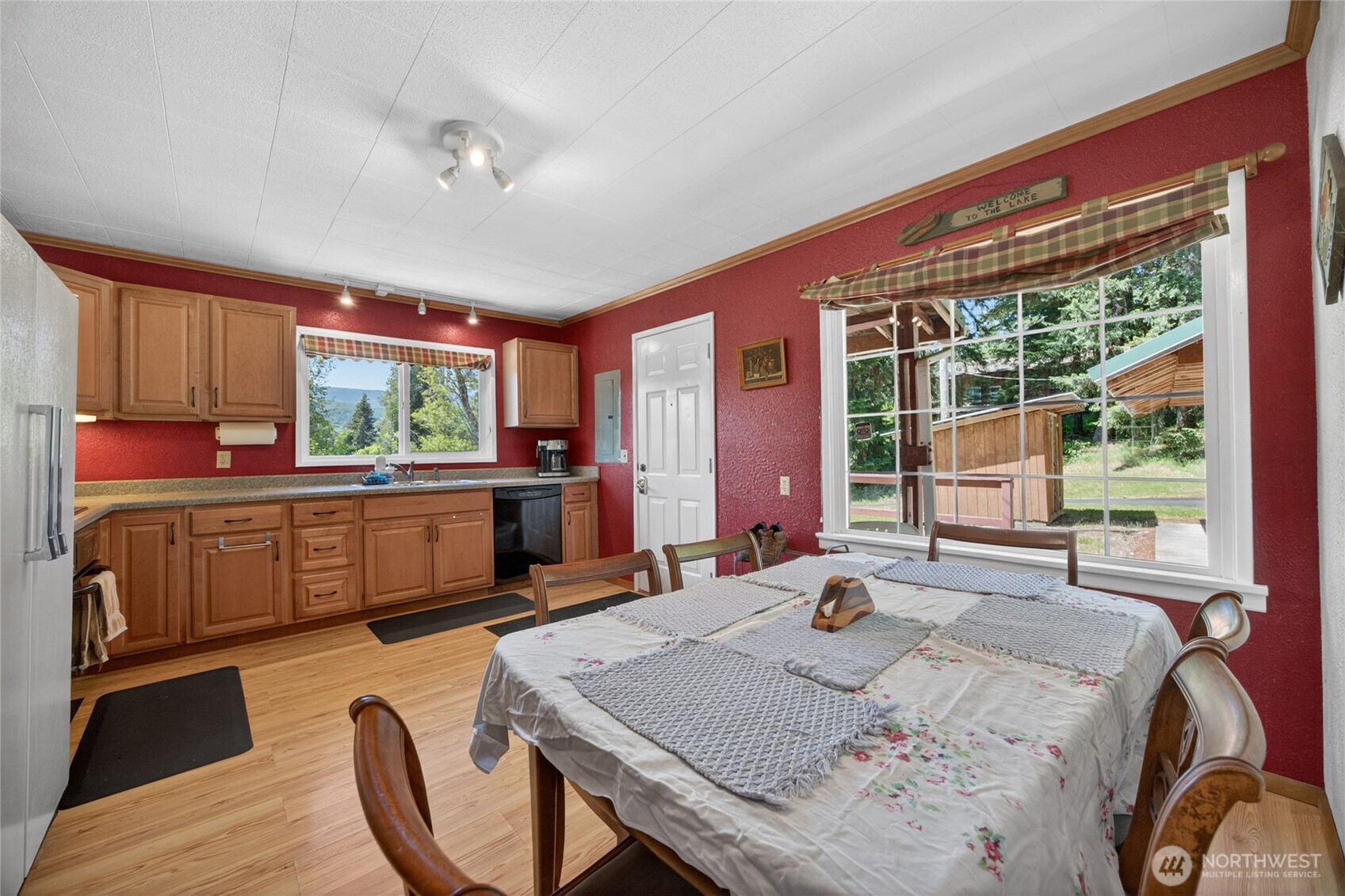 121 Powerhouse Road Packwood, WA 98361 - Photo 11 of 39