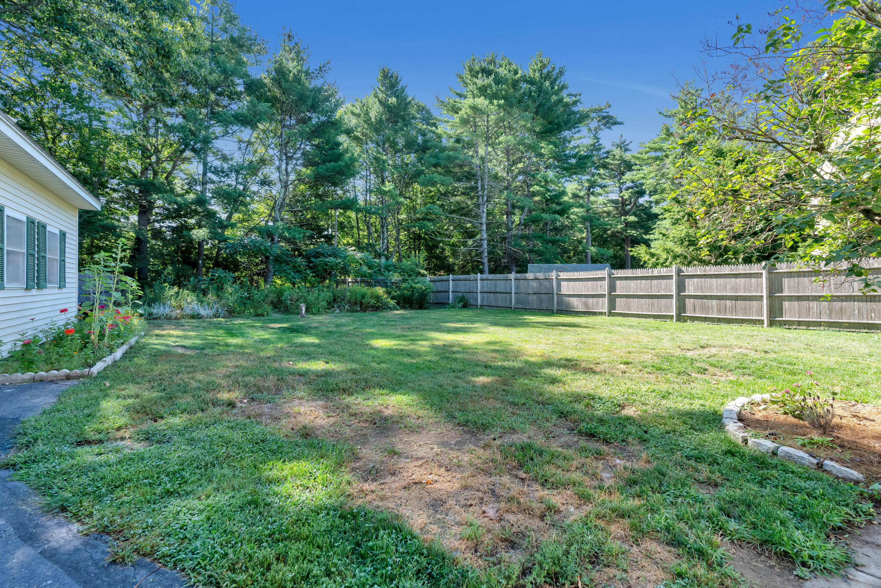 255 Park Road Westbrook, ME 04092 - Photo 6 of 39 _DSC2076