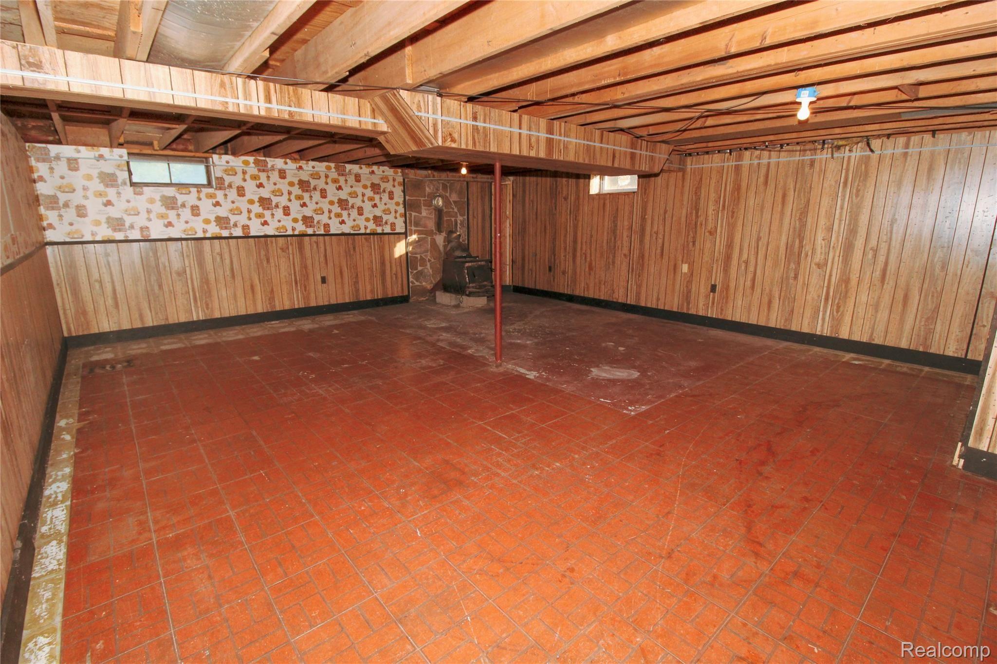 4053 Peters Road Columbiaville, MI 48421 - Photo 28 of 46 Partially Finished Basement (2).jpg