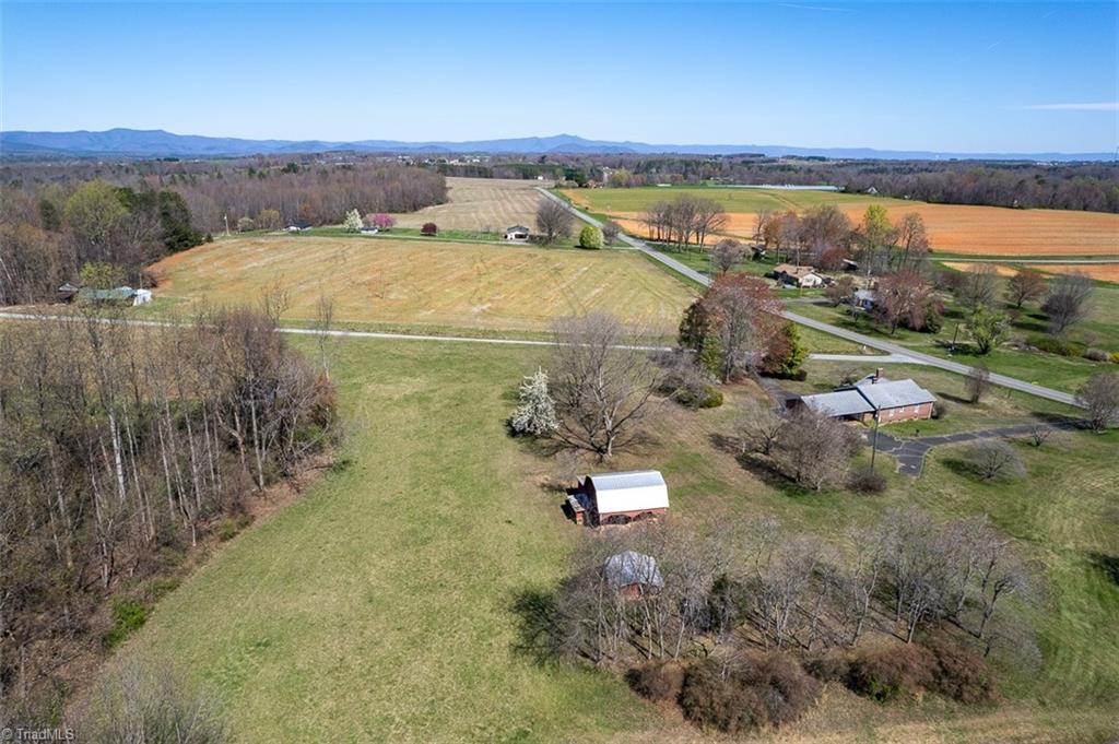 926 Poplar Springs Road Elkin, NC 28621 - Photo 33 of 37 Gallery Image 33