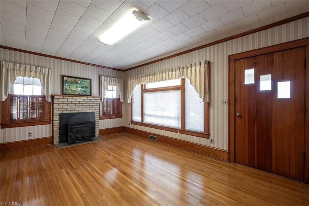 926 Poplar Springs Road Elkin, NC 28621 - Photo 7 of 37 Gallery Image 7