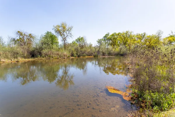 $245,000 | 8701 Highway 41, Unit 44, Fresno, CA 93720