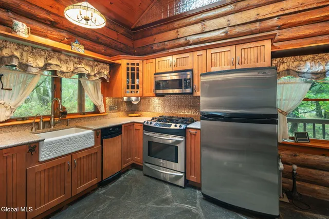 $539,900 | 161 Meade Road, Summit, NY 12036