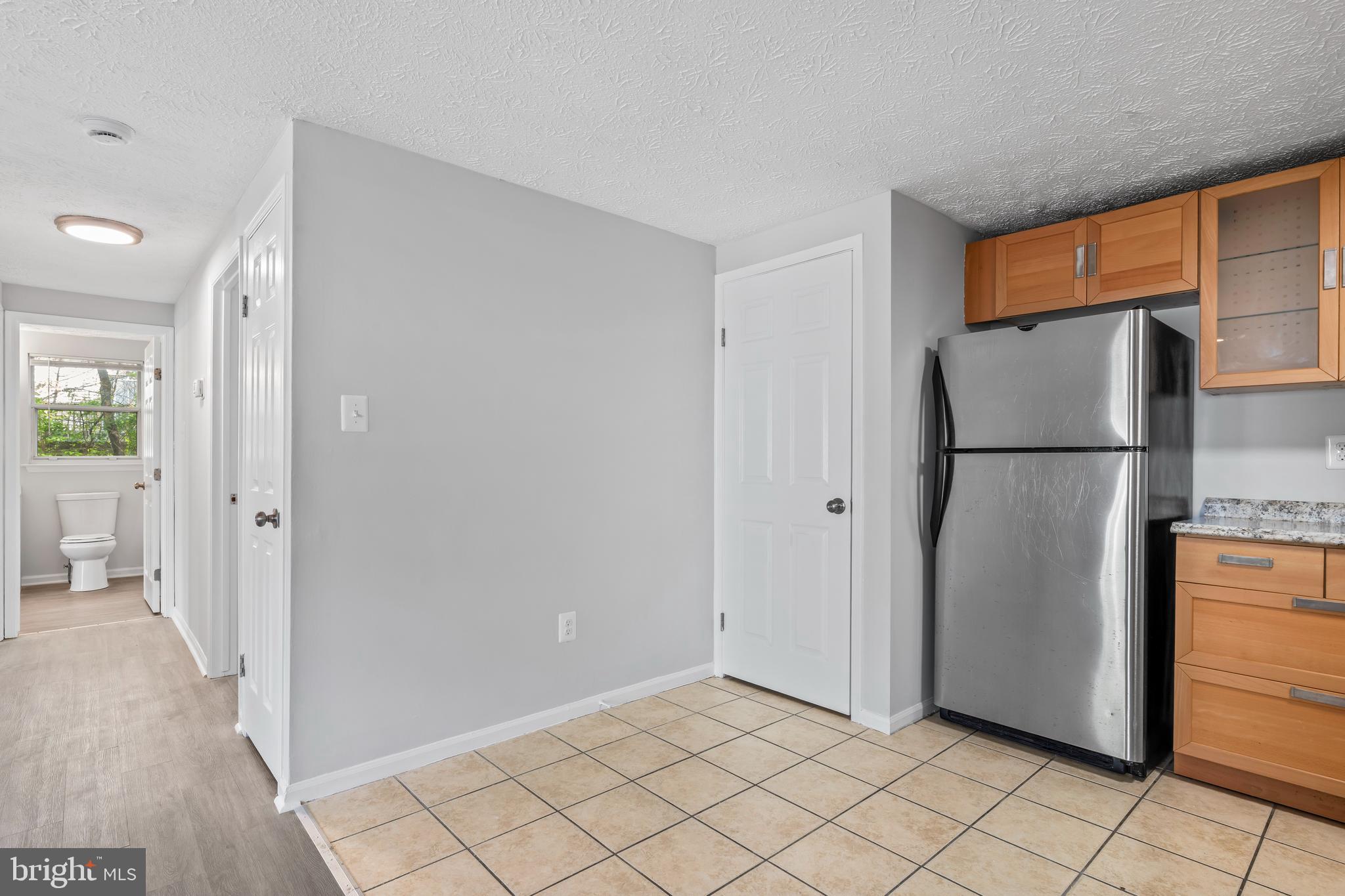 3929 Greencastle Road, Unit 14 Burtonsville, MD 20866 - Photo 20 of 64 Dining View