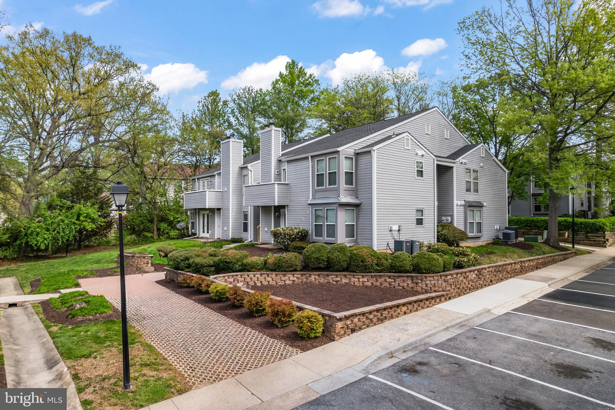 3929 Greencastle Road, Unit 14 Burtonsville, MD 20866 - Photo 44 of 64 Building Courtyard Walkway View.