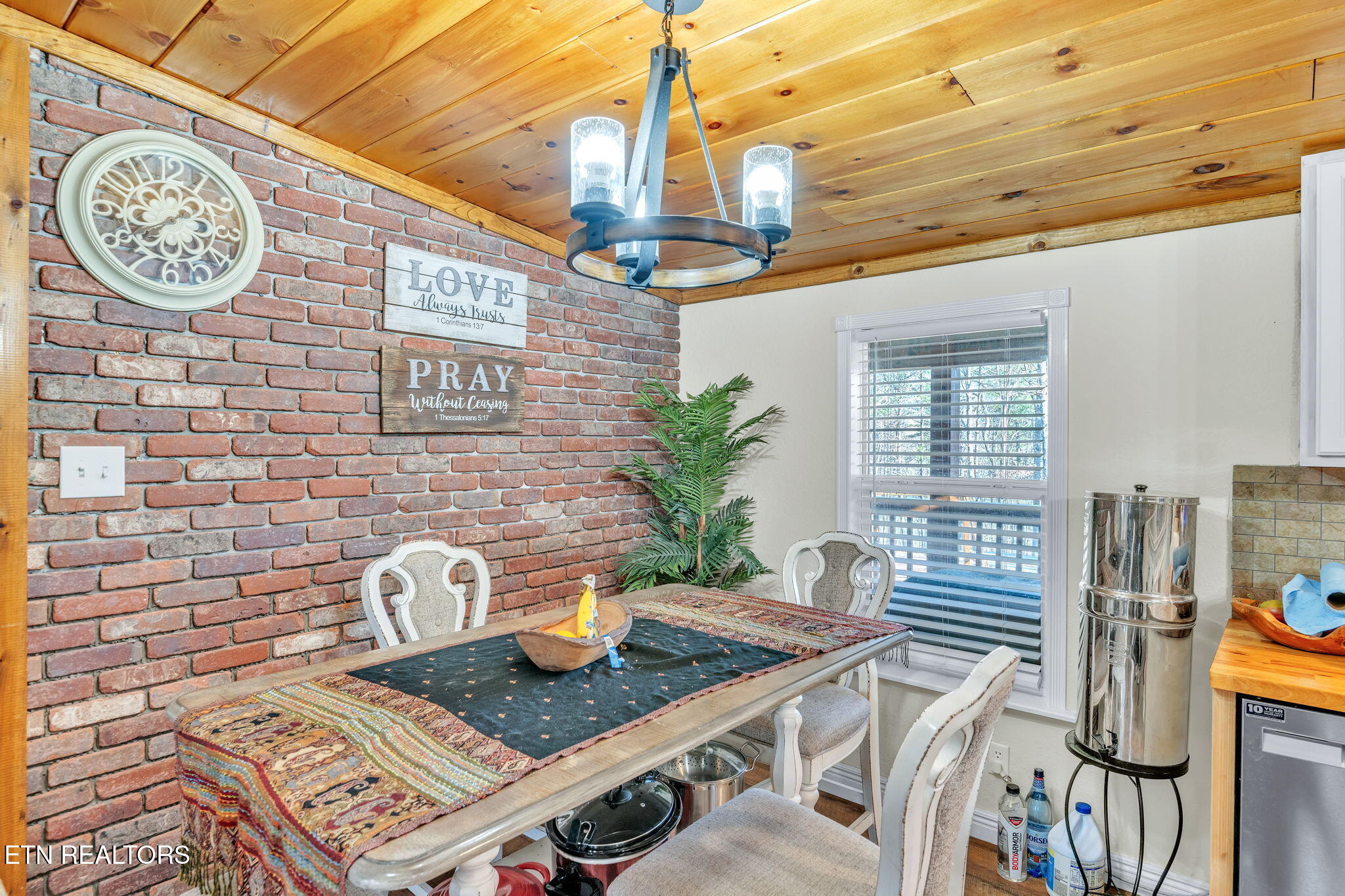 351 Zac Road Sunbright, TN 37872 - Photo 19 of 51 28-web-or-mls-104 Zac-2157