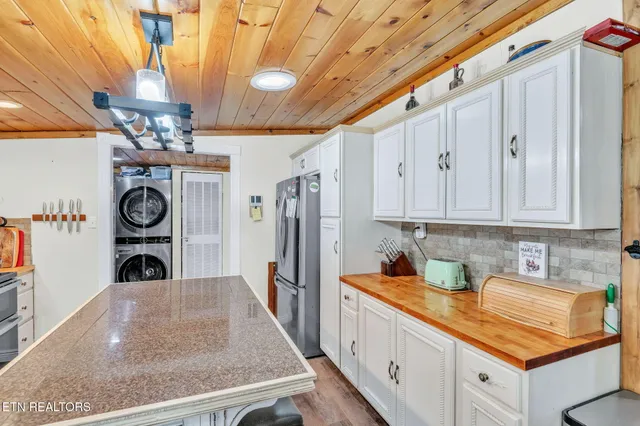 $499,900 | 351 Zac Road, Sunbright, TN 37872