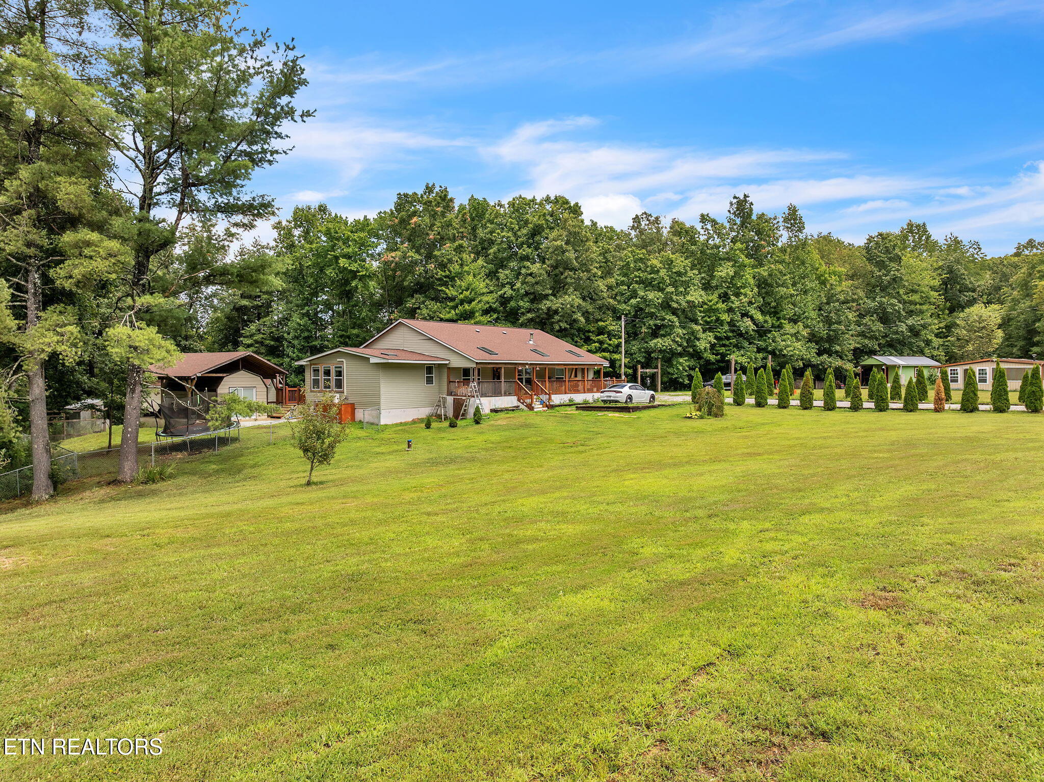 351 Zac Road Sunbright, TN 37872 - Photo 3 of 51 61-web-or-mls-Virgil Albertson--34