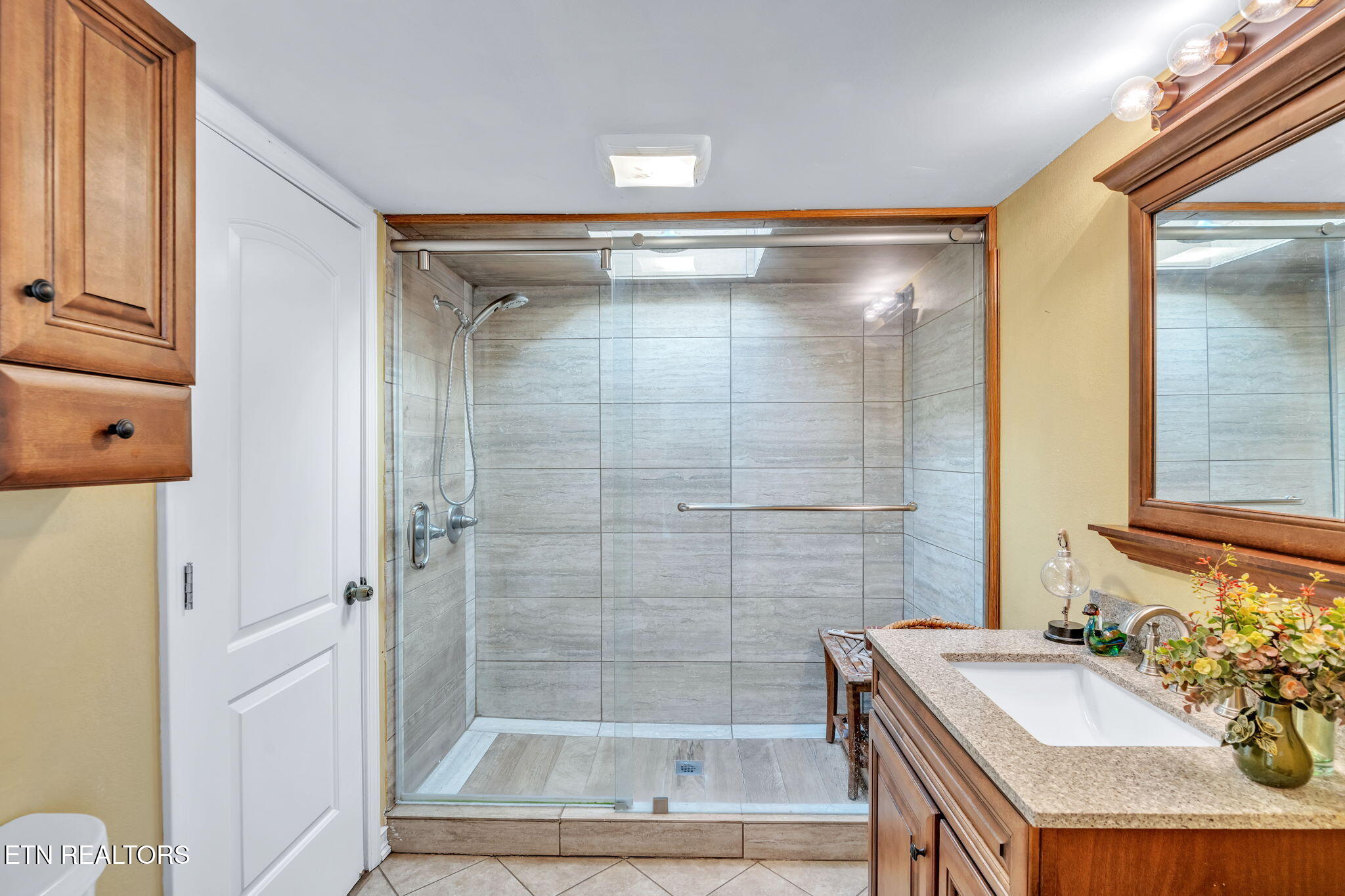 351 Zac Road Sunbright, TN 37872 - Photo 33 of 51 42-web-or-mls-104 Zac-2199