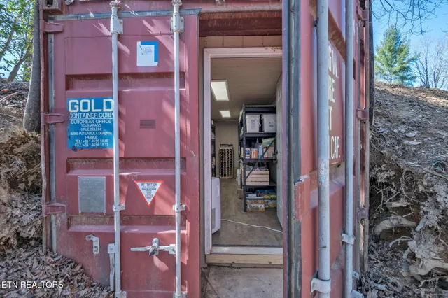 $499,900 | 351 Zac Road, Sunbright, TN 37872