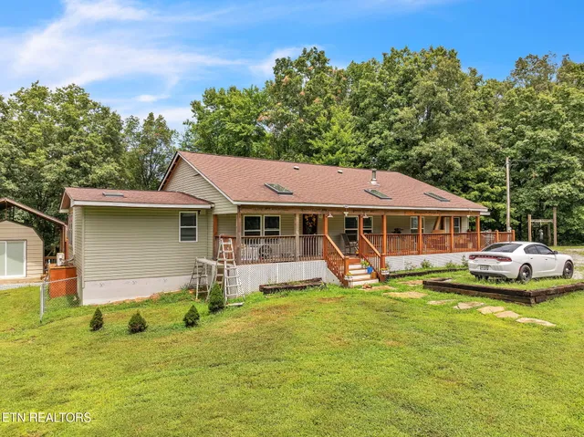 $499,900 | 351 Zac Road, Sunbright, TN 37872