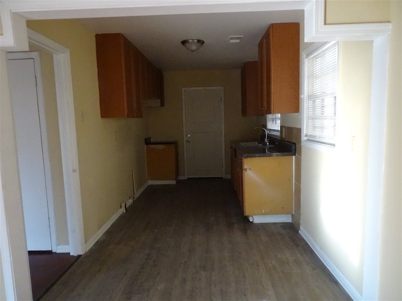 3596 Kathy Road Memphis, TN 38118 - Photo 8 of 21 Gallery Image 8