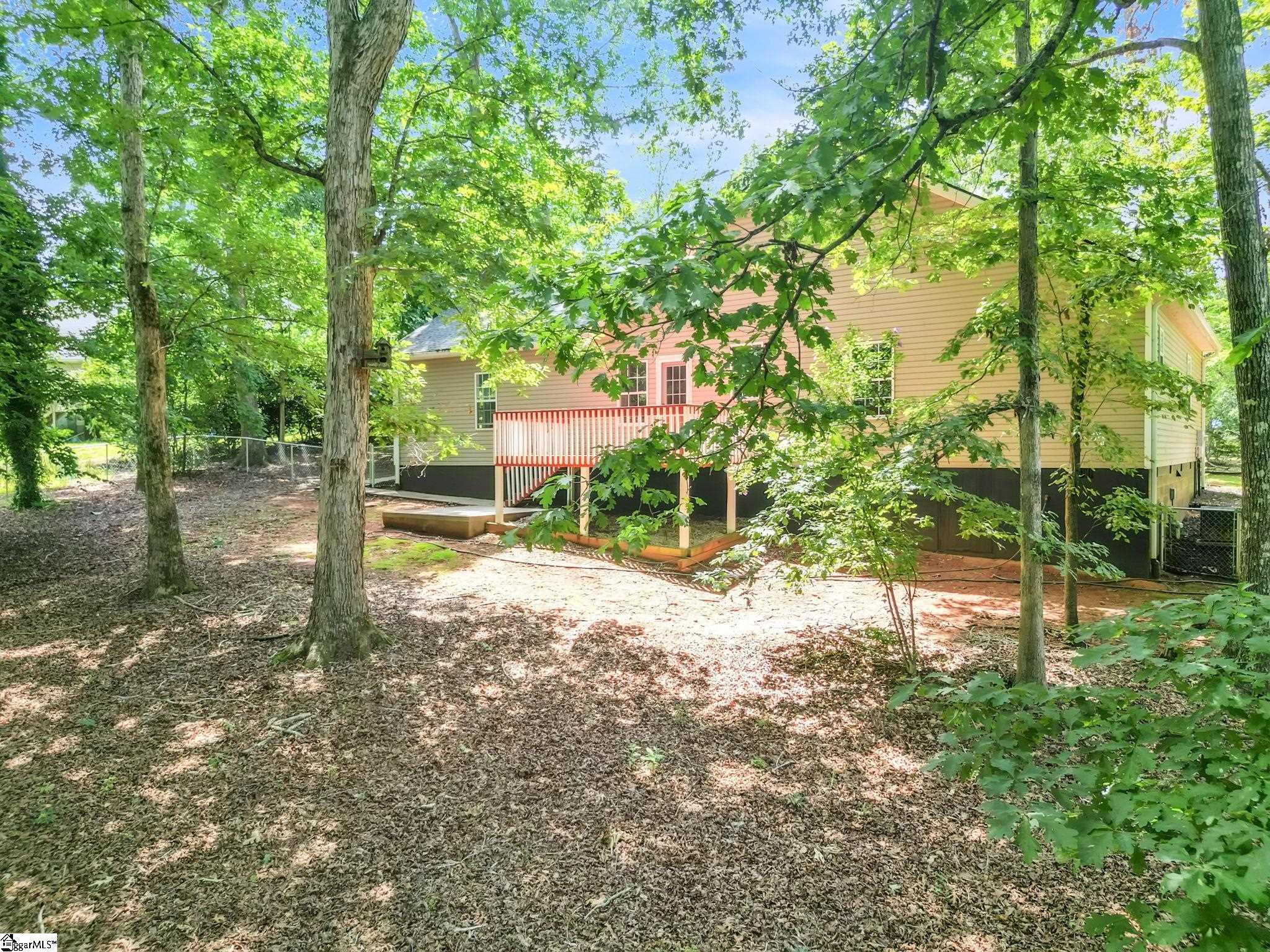 402 Hamilton Forest Drive Easley, SC 29640 - Photo 15 of 17