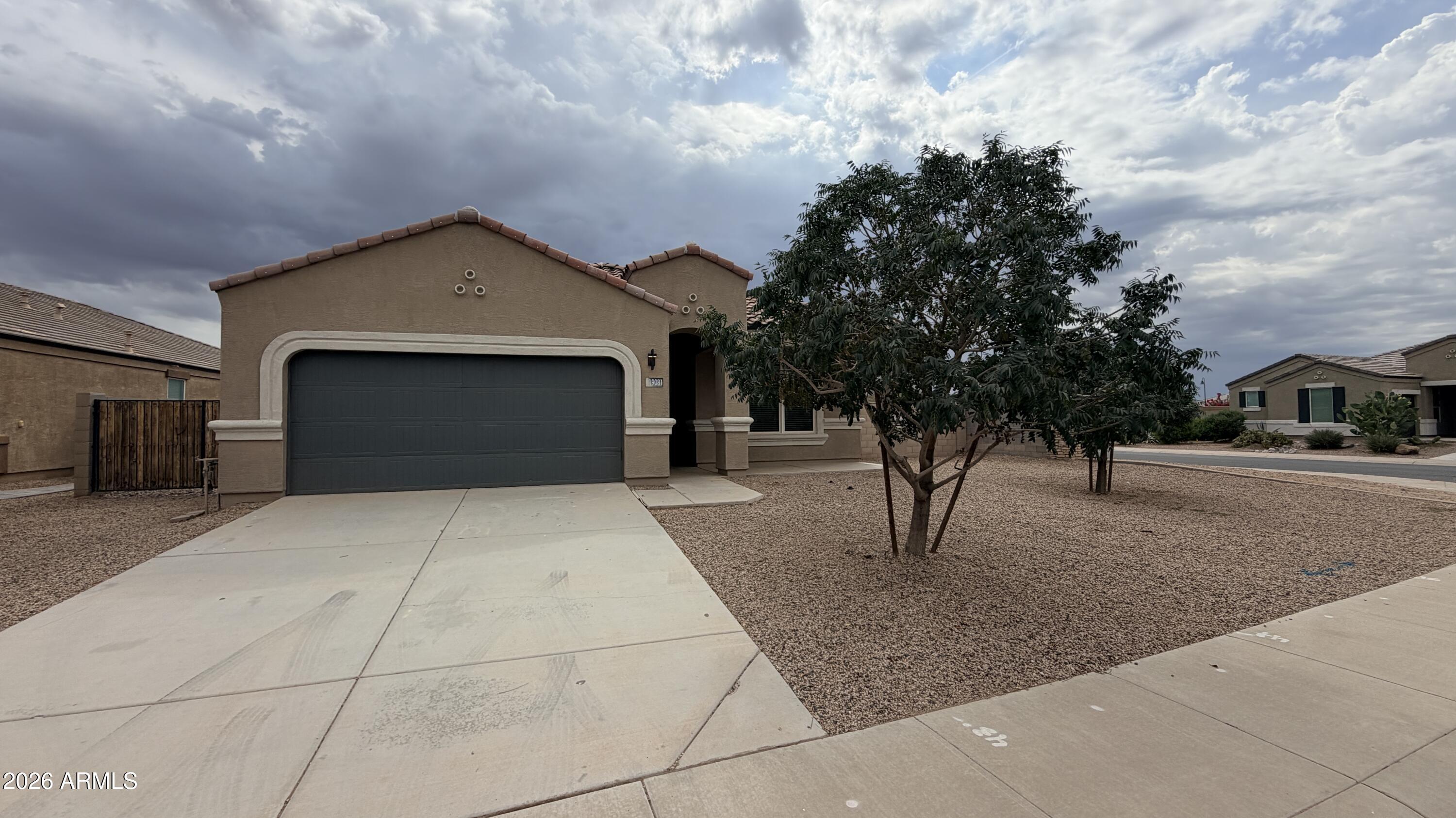19081 North Pineta Road Maricopa, AZ 85138 - Photo 2 of 25 IMG_3216