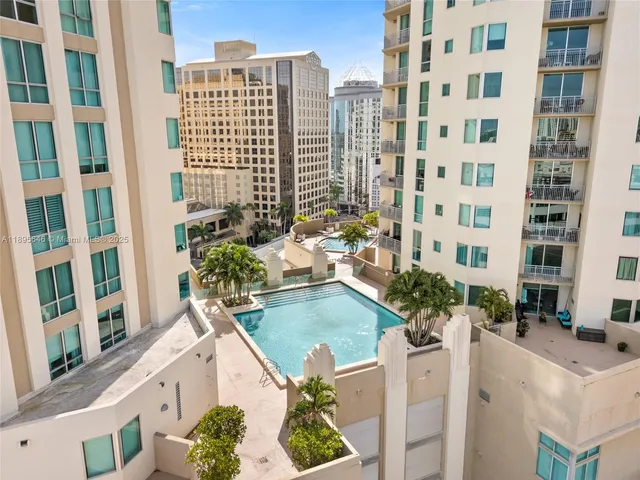 $2,490 | 9055 Southwest 73rd Court, Unit 702, Miami, FL 33156