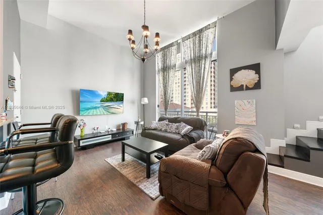 $2,490 | 9055 Southwest 73rd Court, Unit 702, Miami, FL 33156