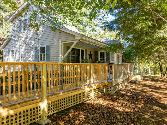 $475,000 | 319 West Street, Rockport, ME 04856