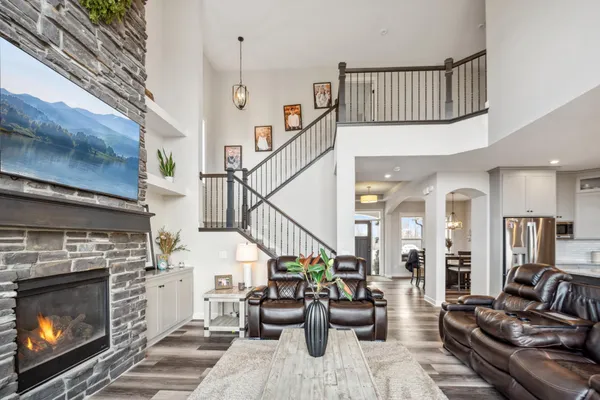 $1,895,000 | 18340 Forest Road North, Forest Lake, MN 55025