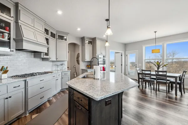 $1,895,000 | 18340 Forest Road North, Forest Lake, MN 55025