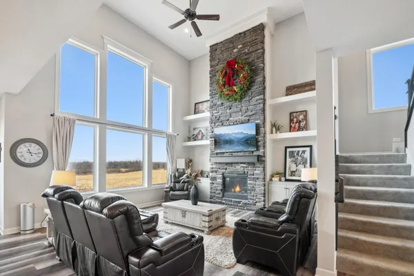 $1,895,000 | 18340 Forest Road North, Forest Lake, MN 55025