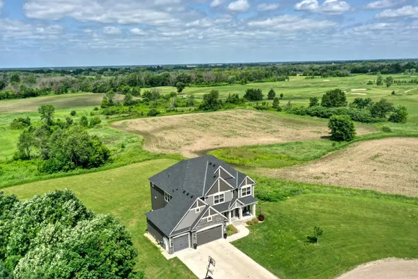 $1,895,000 | 18340 Forest Road North, Forest Lake, MN 55025