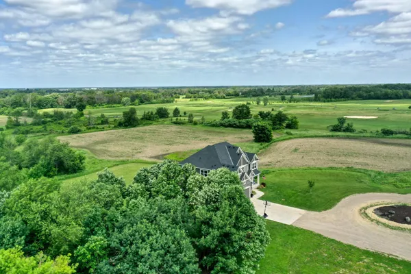$1,895,000 | 18340 Forest Road North, Forest Lake, MN 55025