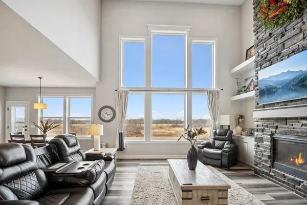 $1,895,000 | 18340 Forest Road North, Forest Lake, MN 55025