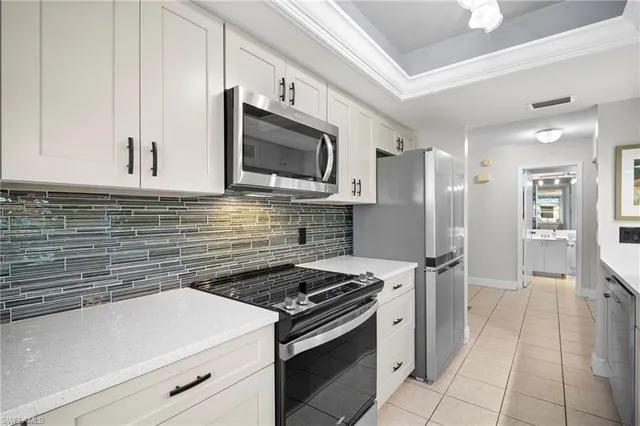 $309,900 | 22180 Tallwood Court, Unit 806, Estero, FL 33928