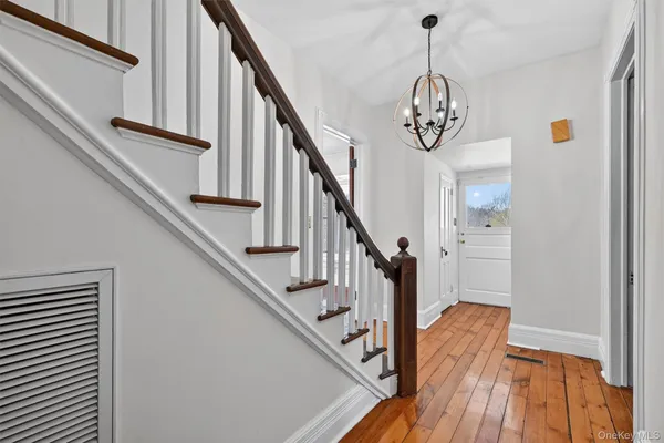 $749,900 | 12 Perry Creek Road, Washingtonville, NY 10992