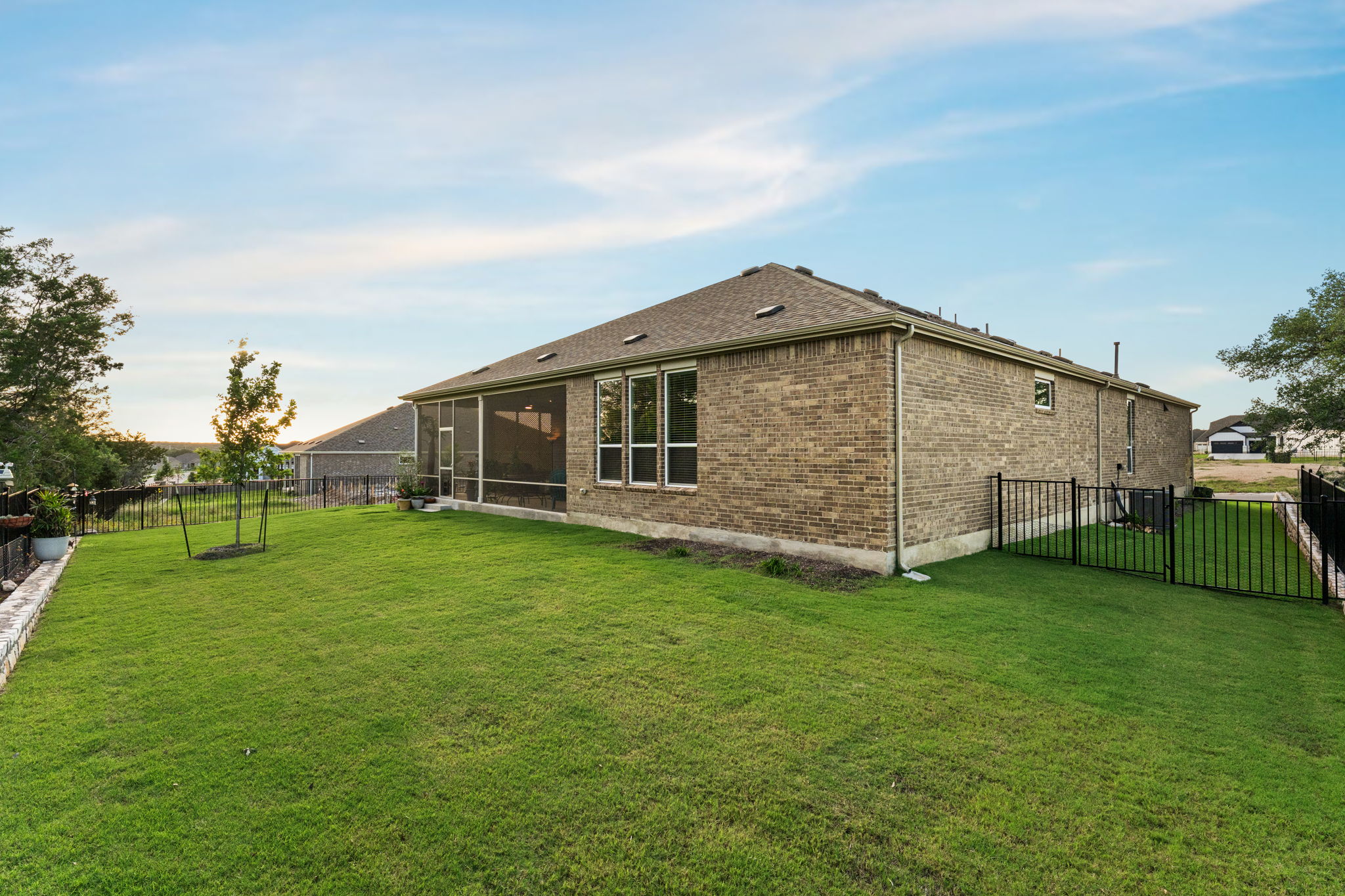 112 Telegraph Lane Georgetown, TX 78633 - Photo 30 of 35