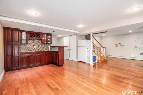 $699,000 | 35 East Gate Road, Danbury, CT 06811