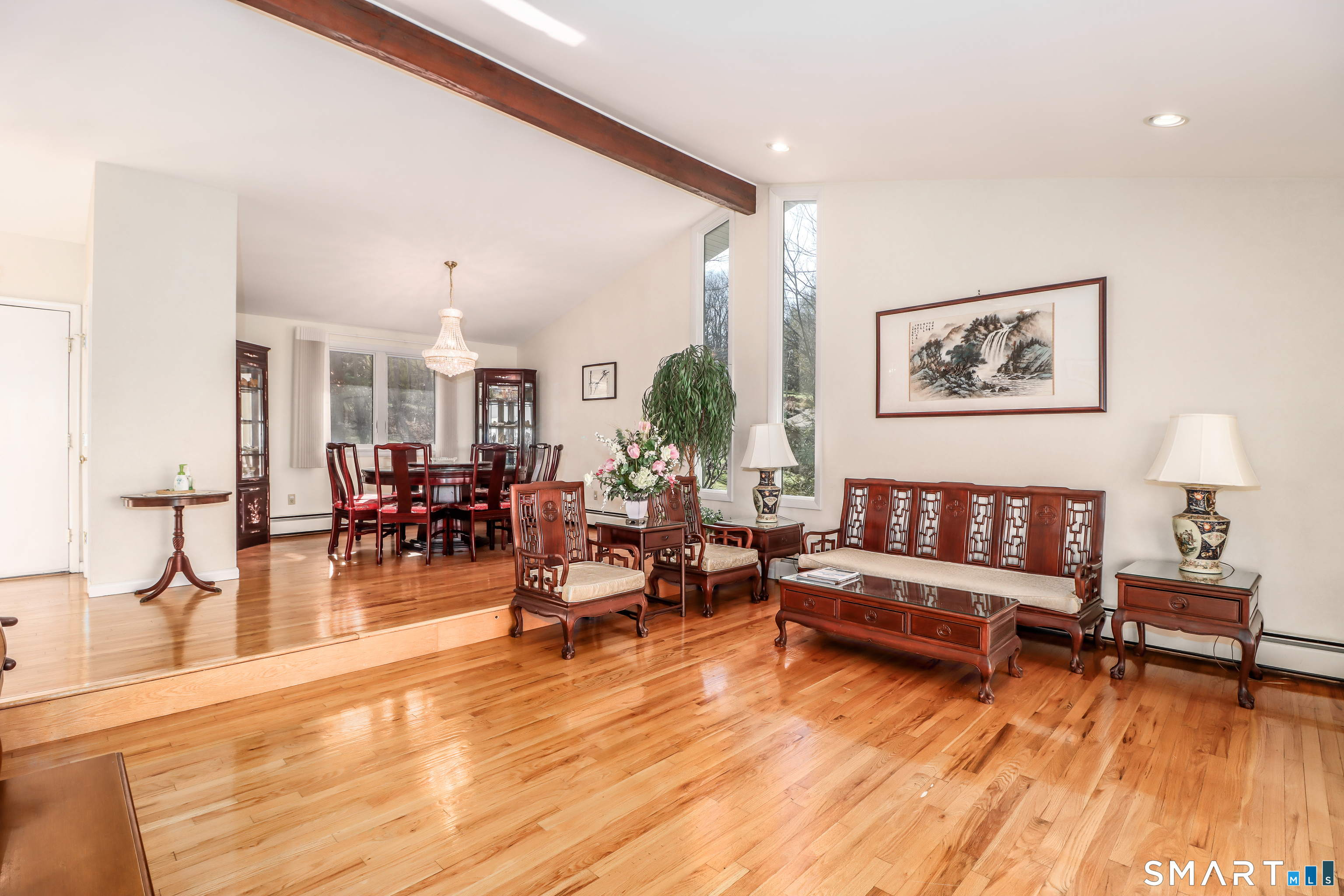 35 East Gate Road Danbury, CT 06811 - Photo 5 of 37 a living room with furniture and wooden floor
