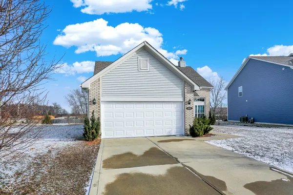 $335,000 | 1893 Osman Drive, Avon, IN 46123