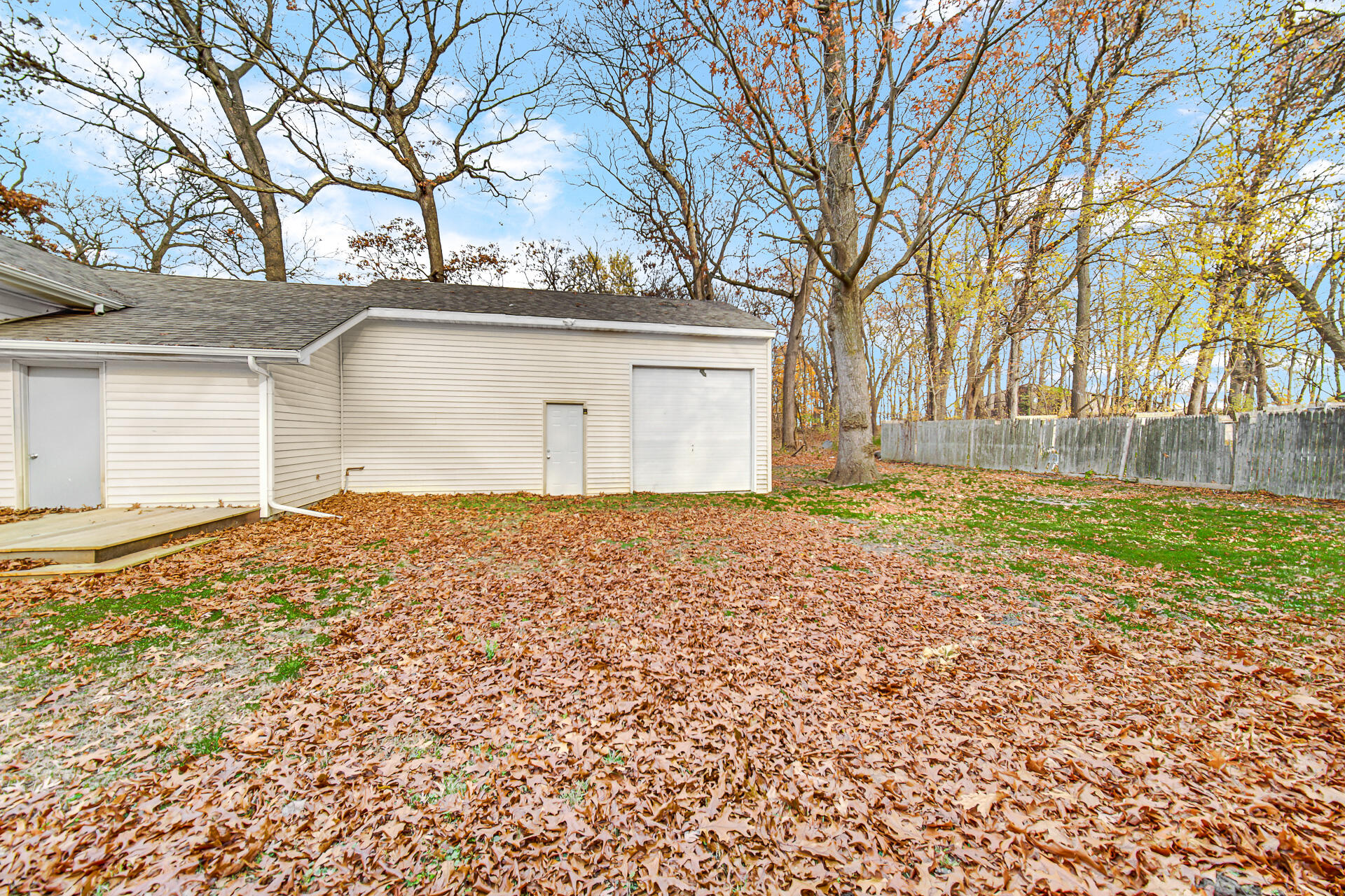 2581 Hamstrom Road Portage, IN 46368 - Photo 21 of 27 1920x1280